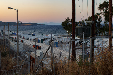 Tak wygląda życie w obozie dla uchodźców. Reportaż z Lesbos