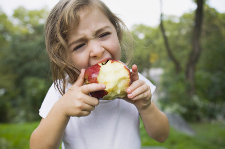 Dieta może chronić przed ADHD. Naukowcy udowodnili to za pomocą badań mózgu u dzieci