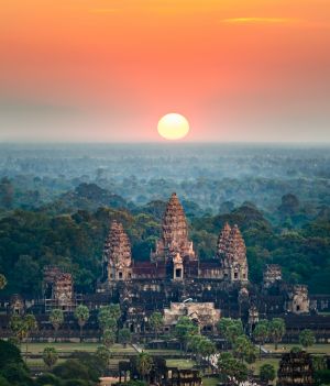 Zabytkowa łódź odkryta w Angkor Wat ma 800 lat