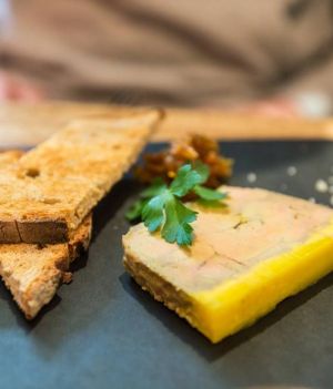 Nowy Jork zakazuje foie gras. Potężne kary za gęsie wątróbki