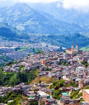 Panorama miasta Manizales w środkowej Kolumbii (fot. Getty Images)