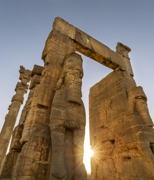 Persepolis: zwiedzanie najsłynniejszych ruin w Iranie (fot. Getty Images)