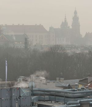 Kraków i Warszawa są jednymi z najbardziej zanieczyszczonych miast na świecie (fot. Getty Images)
