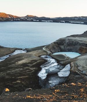 Jeziora wulkaniczne świata - najpiękniejsze miejsca warte zobaczenia (fot. Getty Images)