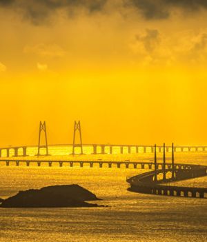 Najdłuższe mosty na świecie - TOP 10 fascynujących konstrukcji (Fot. Wang Shanglin/Visual China Group via Getty Images)