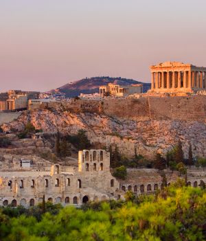Ateny – kolebka cywilizacji i demokracji. Co warto zobaczyć w stolicy Grecji?