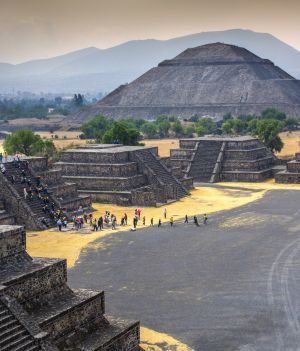 Piramida Słońca ma ponad 1800 lat i jest wielką niewiadomą. Co archeolodzy mówią o jej przeznaczeniu?