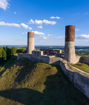zamki-palace-i-ruiny-w-swietokrzyskim-gdzie-warto-sie-wybrac-fot-getty-images