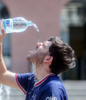 Kiedy jest za gorąco dla człowieka? (fot. Ricardo Rubio/Europa Press via Getty Images)