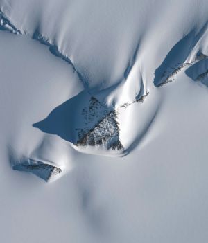 piramidy na Antarktydzie