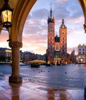 Polska otwiera listę turystycznych poleceń CNN na 2023 r. Dziennikarze zachęcają do solidarności z naszym krajem