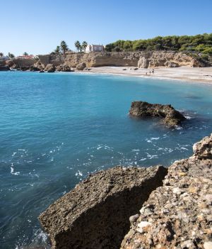 Les Deveses, najbardziej wysunięta na północ plaża w Denii (Alicante, Hiszpania)
