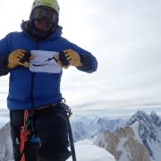 Adam Bielecki na szczycie Gasherbrum II