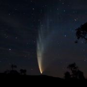 Co to jest kometa? Ta kula kosmicznego śniegu może dotrzeć w pobliże Ziemi nawet z innego układu planetarnego (fot. Fir0002/Flagstaffotos, Wikimedia Commons, CC-BY-NC-3.0)