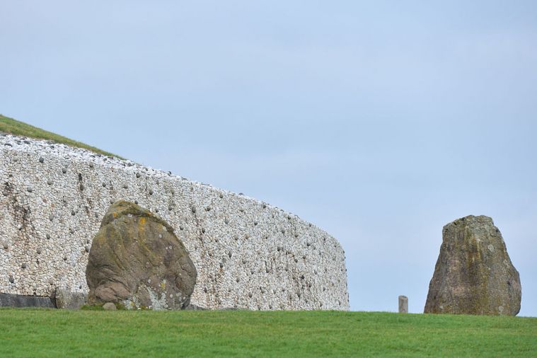 Fasada Newgrange