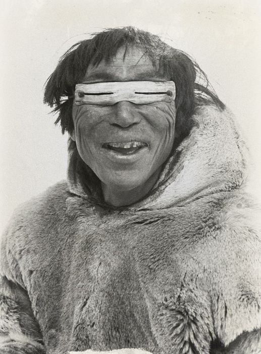 Okulary przeciwsłoneczne Inuitów