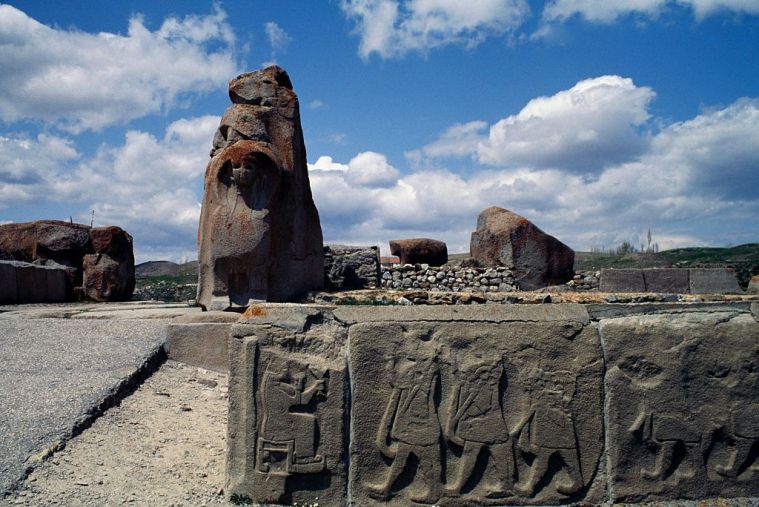 Budowle Hetytów w Alacahöyük (Turcja)