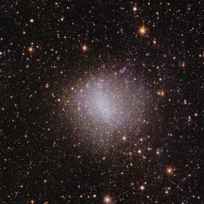 Galaktyka nieregularna NGC 6822