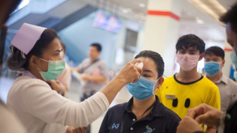 U 70-letniego mężczyzny z Japonii po raz drugi wykryto zakażenie koronawirusem (fot. Getty Images)