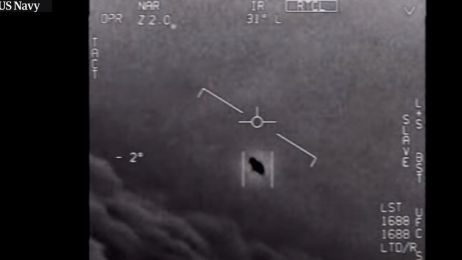 Pentagon odtajnił wideo z UFO fot. zrzut Guardian/YT