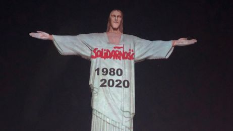 Napis Solidarność pojawił się na figurze Chrystusa Odkupiciela (fot. Twitter)