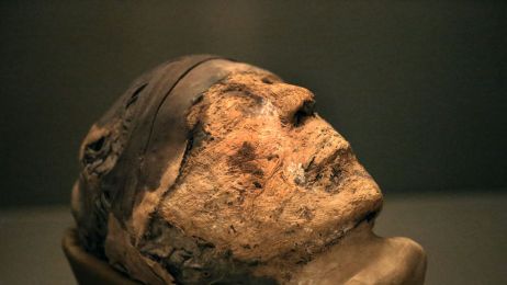 mumia w Muzeum Egipskim