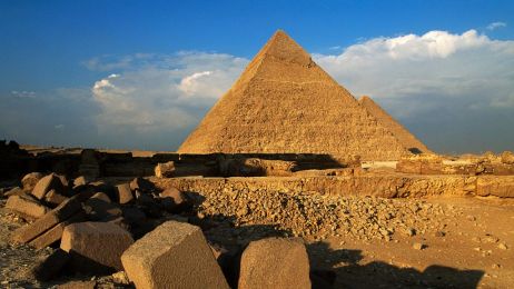 Piramida Chefrena i jej sekrety (fot. DeAgostini/Getty Images)