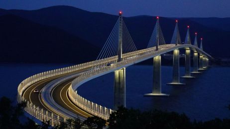 Chorwacja otworzyła „historyczny” most. Do Dubrowniku dojedziemy szybciej, już nie przez Bośnię