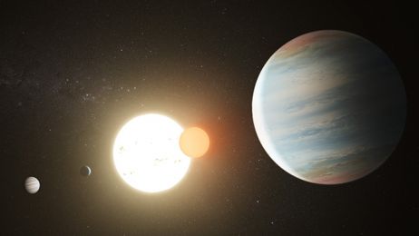 Znaleziono drugi system planet okołopodwójnych. Czyli okrążających dwa słońca naraz – tak jak Tatooine (ryc. NASA/JPL-Caltech/T. Pyle)