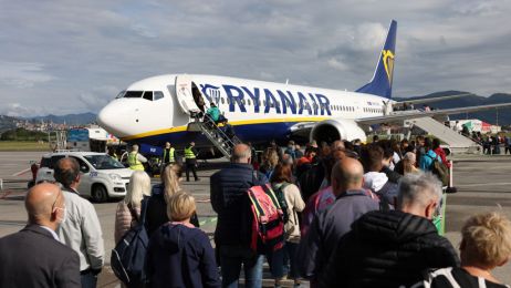 Ryanair wprowadza zakaz na bezcłowy alkohol