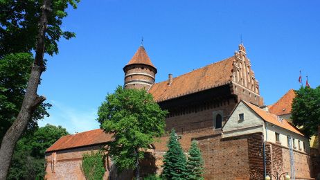 Zamek w Olsztynie (fot. Dawid Galus, Wikimedia Commons, CC-BY-SA-3.0-PL)