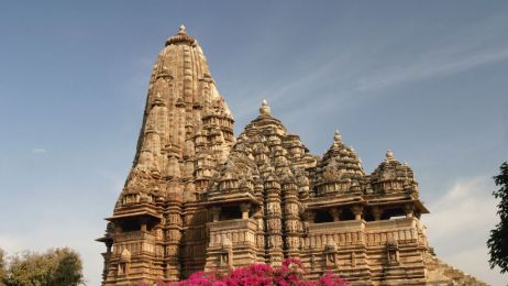 Khajuraho – co wiemy o tych indyjskich świątyniach z listy UNESCO? (fot. Rahul Sharma/ INDIAPICTURE/Universal Images Group via Getty Images)
