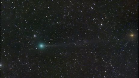 Taka szansa zdarza się raz na 437 lat: w ten weekend będzie można gołym okiem obserwować kometę Nishimura (fot. NASA/DanBartlett)