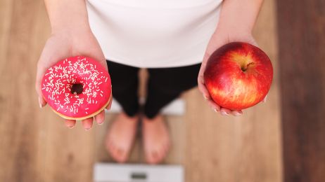 Dieta FDM może obniżyć twój wiek biologiczny nawet o dwa i pół roku. Na czym polega?