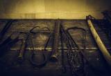 narzędzia tortur