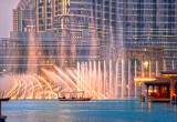 Bezpłatne pokazy The Dubai Fountain z widokiem na Burdż Chalifa