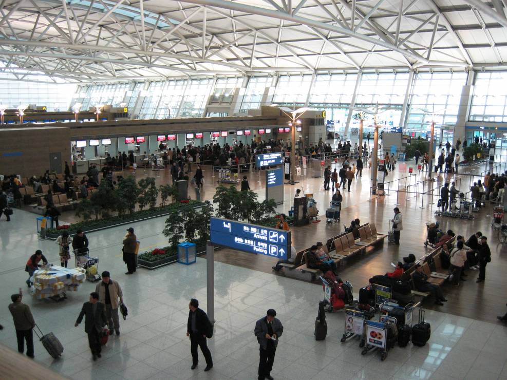Korea-Incheon-International-Airport-Deperture-lobby-check-in-counter
