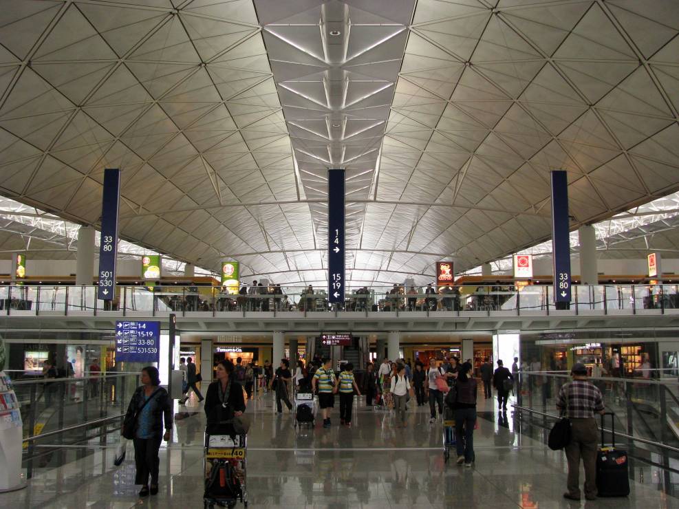 Hong_Kong_International_Airport_Terminal_1_-09