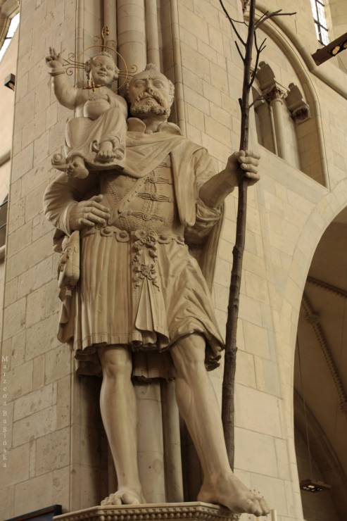 Rzeźba we wnętrzu katedry św. Pawła