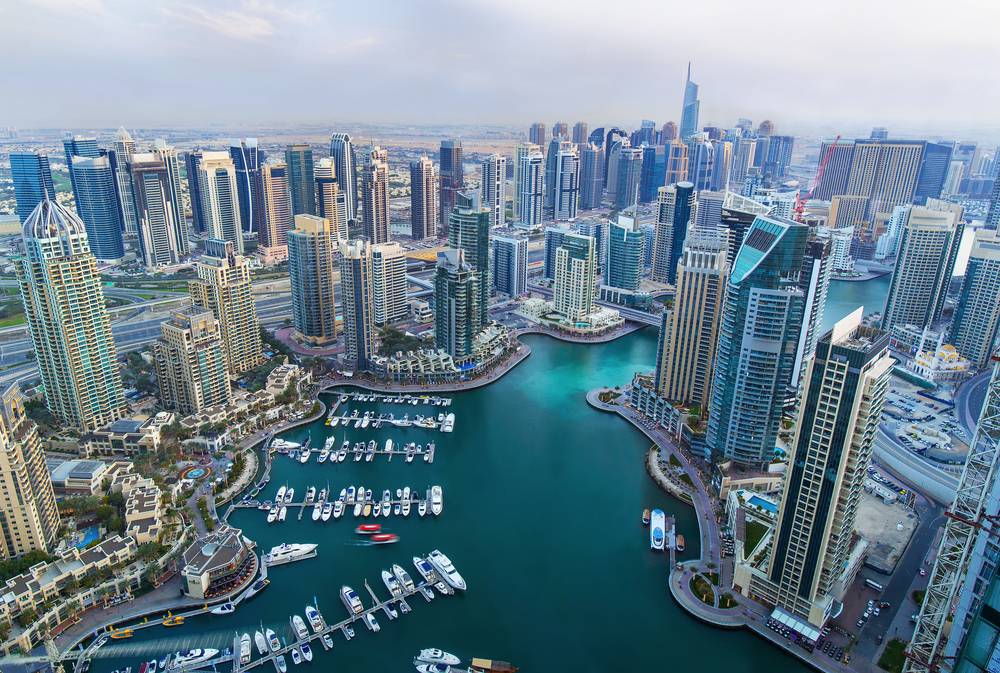 Zjednoczone Emiraty Arabskie – bajeczne bogactwo