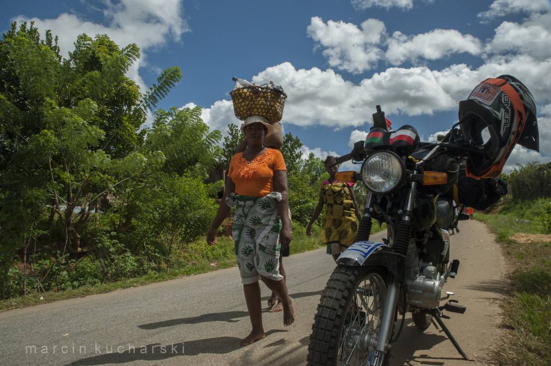 Motocyklem przez Madagaskar