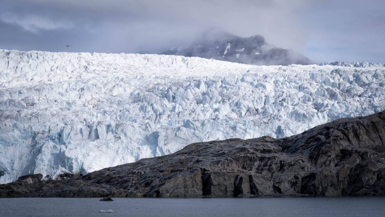 Surowy i przerażająco piękny. Zobacz Spitsbergen okiem Marcina Mossakowskiego