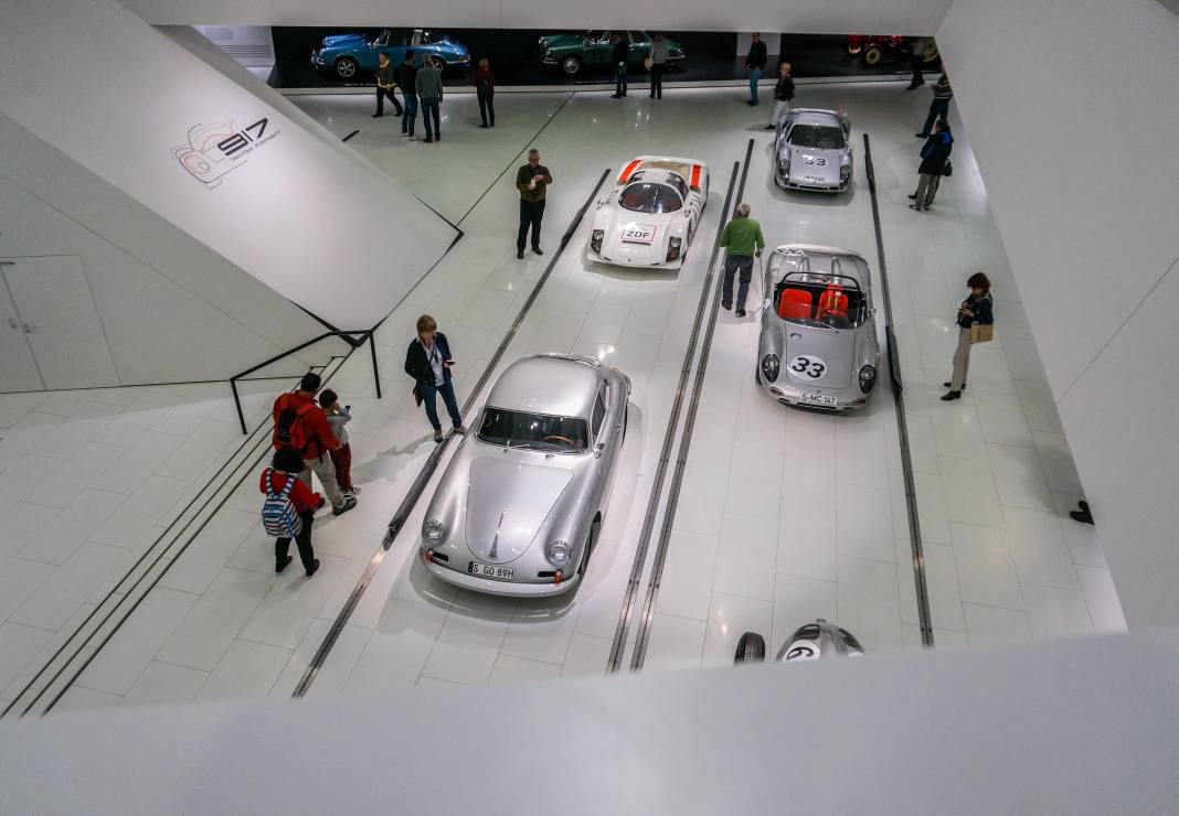 Muzeum Porsche, Stuttart, Niemcy