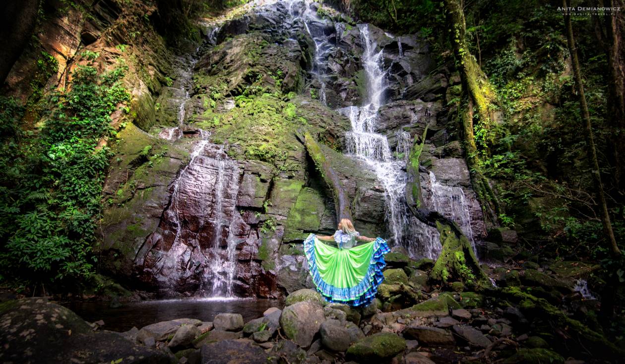 Wodospad w kostarykańskim Parku Narodowym Rincon de la Vieja