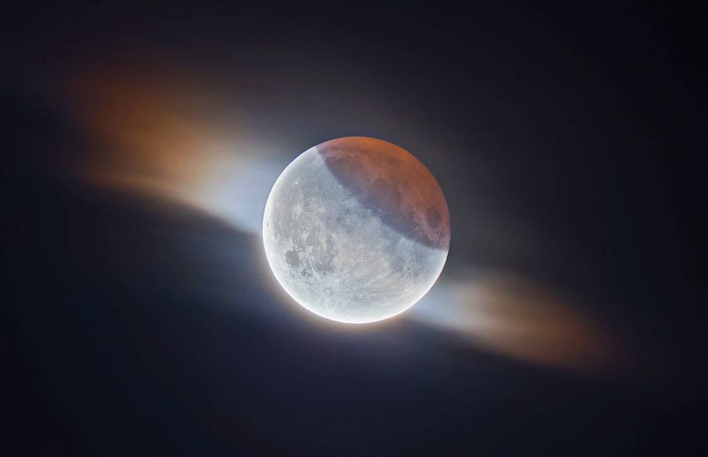 Drugie miejscew kategorii Nasz Księżyc: Częściowe zaćmienie Księżyca / Ethan Roberts (Wielka Brytania)