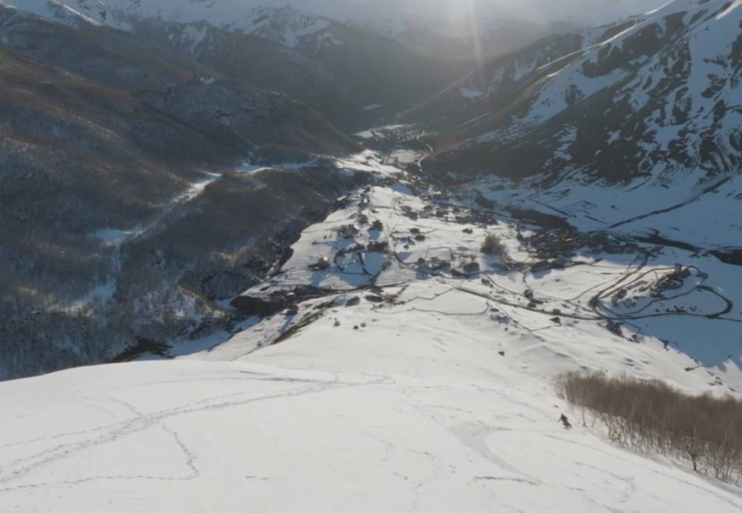 #3: Wycieczka narciarska do obiektów UNESCO w Gruzji