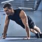Pracujesz nad mięśniami? Nie tylko będziesz silniejszy, ale i zwiększysz swoje szanse na długie życie (fot. Getty Images)