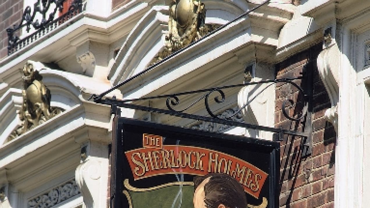 Sherlock_Holmes_VisitBritain_1