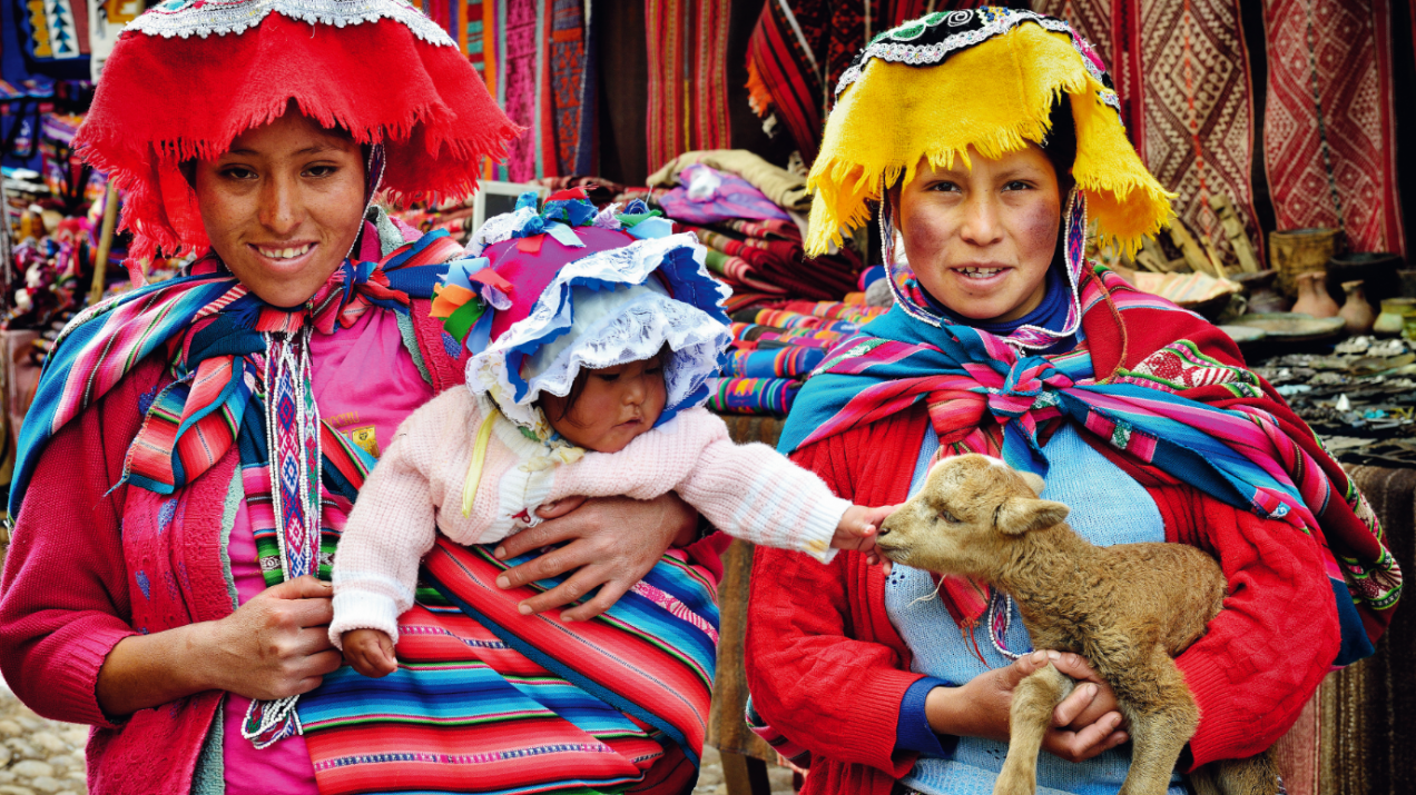 Peruwiańczycy uwielbiają kolorowe stroje.