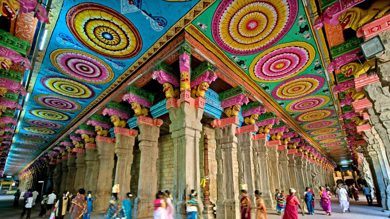 Świątynia kolorowych posągów
